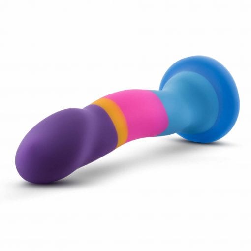 Avant D1 Hot n Cool Silicone Dildo - Image 4